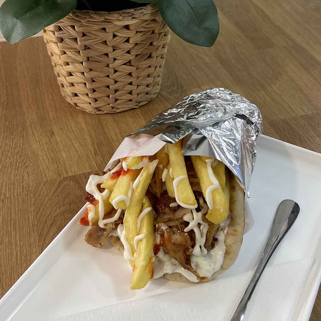 Gyros pita, gyro pita, chicken gyros budapest